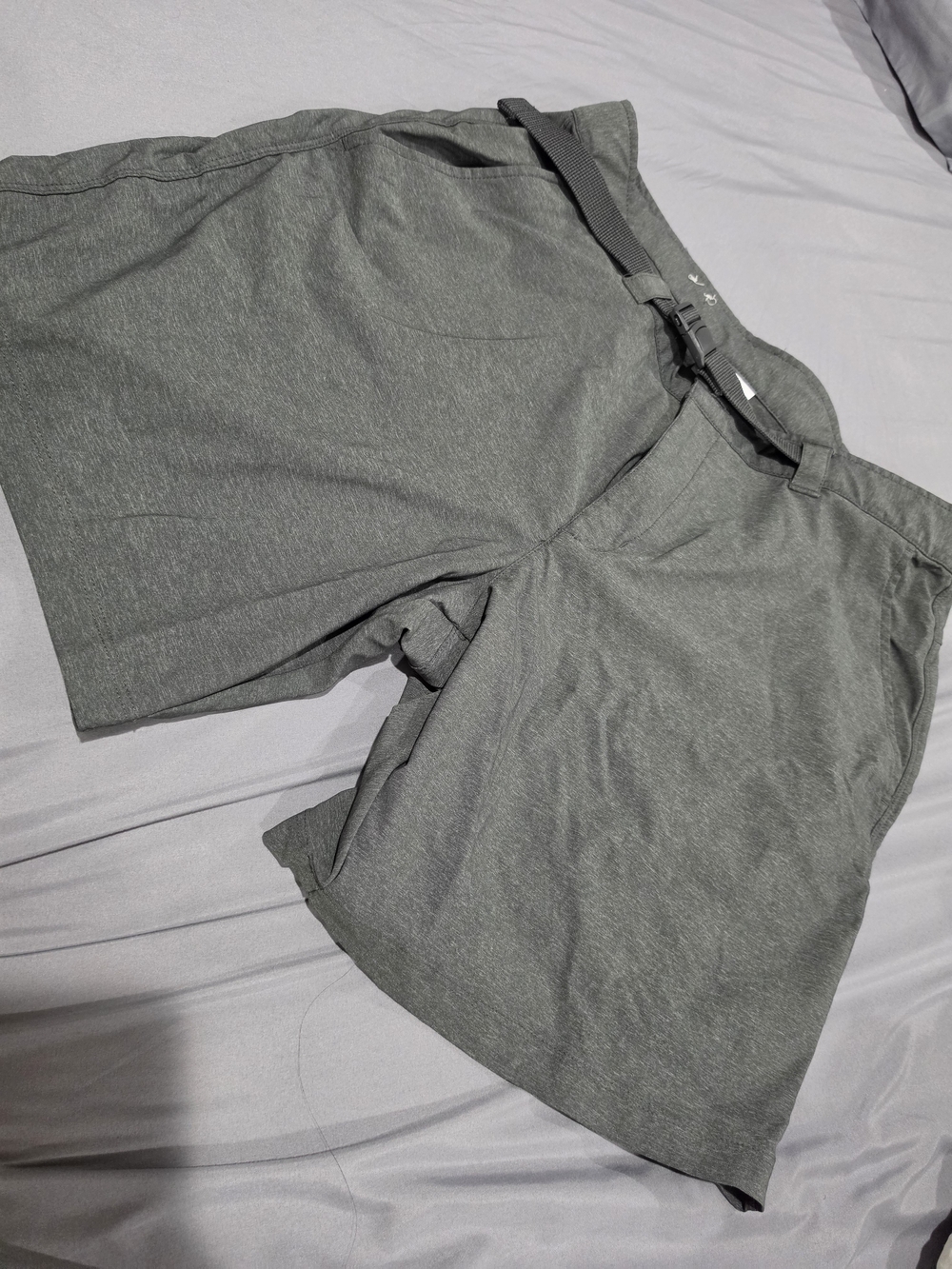 Men's green Cargo Shorts with Adjustable Belt
